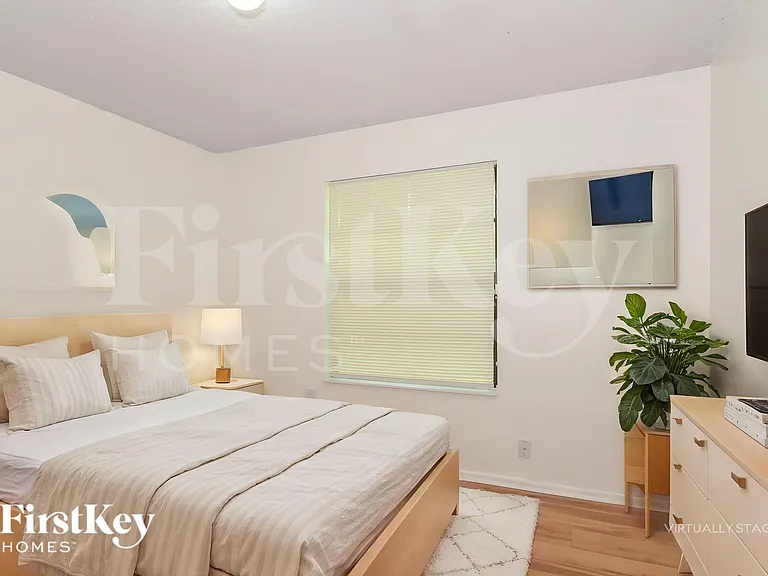 3228 Curry Woods Cir #2 — Photo 15