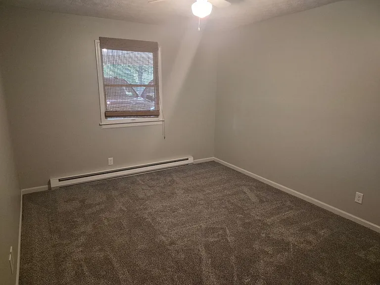 3782-3784 Charlotte Dr #2 — Photo 9