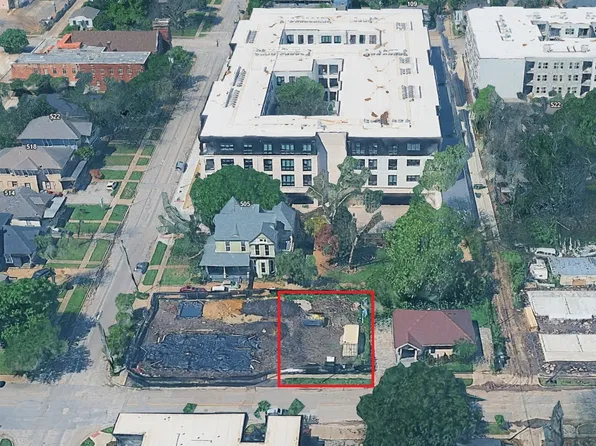107 N Adams Ave, Dallas, TX 75208