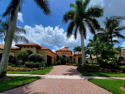 8017 Cranes Pointe Way, West Palm Beach, FL, 33412