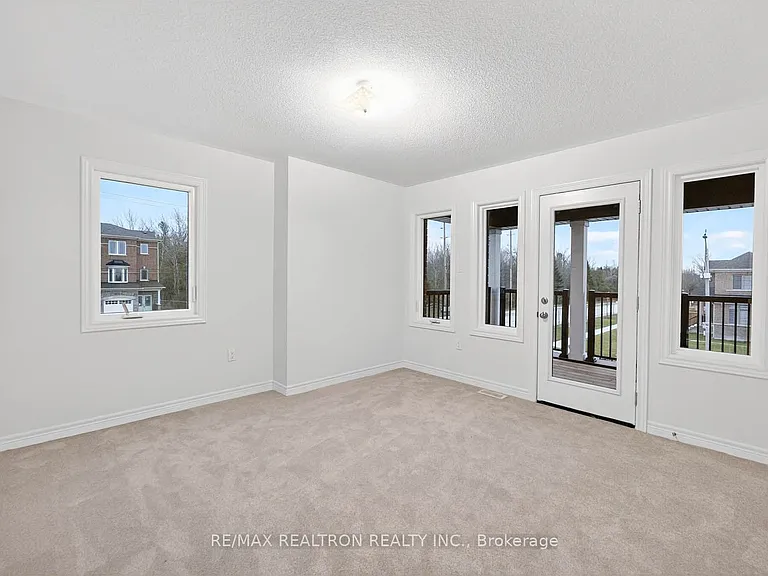 1 Wakefield Blvd — Photo 30