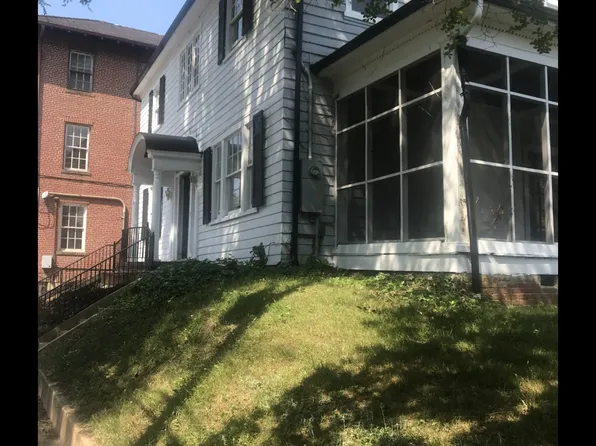 940 Green St Room 1, Danville, VA 24541