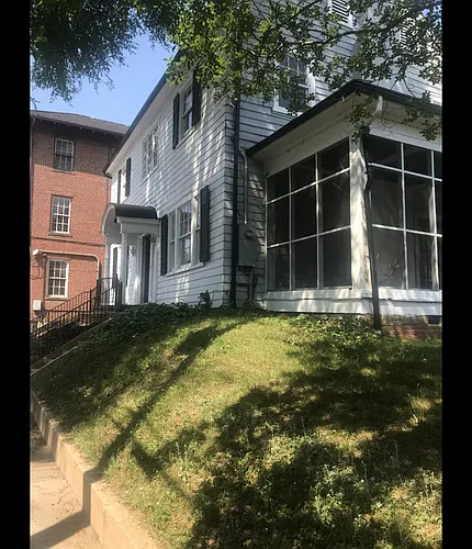 940 Green St #1 Photo 1