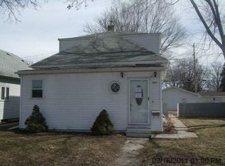 1817 3rd St SW, Cedar Rapids, IA 52404