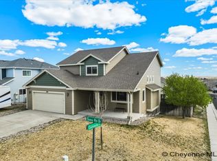 1501 Sunny Hill Dr, Cheyenne, WY 82001