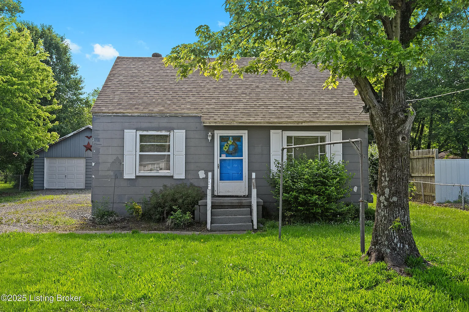 8613 Blue Lick Rd photo 1