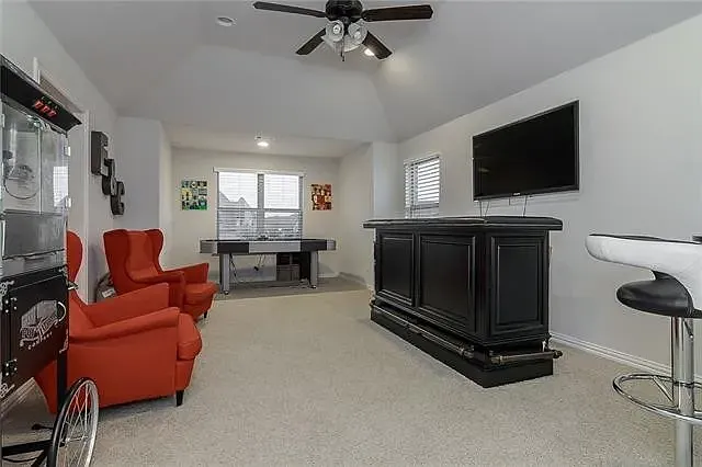14613 Roselawn Ln — Photo 20