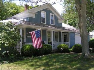 229 S Harmony St, Medina, OH 44256
