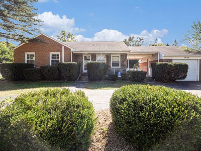 1046 E Huron River Dr, Van Buren Township, MI, 48111