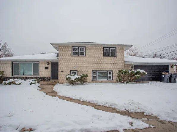 916 E 168th St, South Holland, IL 60473