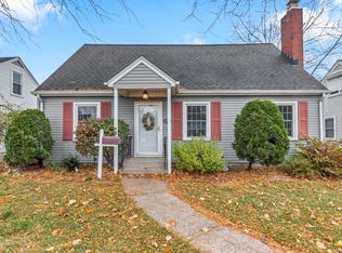 8728 Cottage Grove Ave, Highland, IN 46322