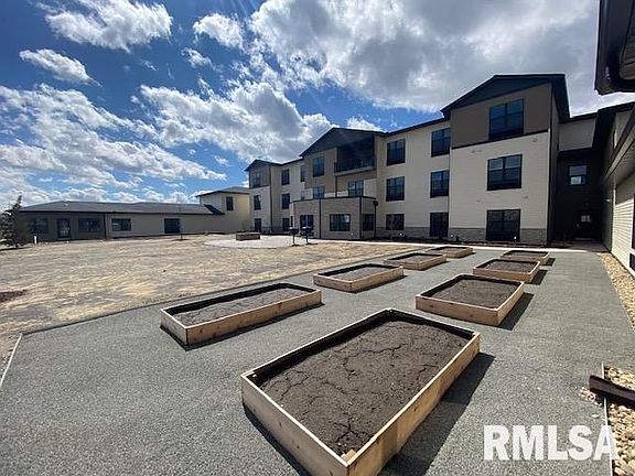 2nd image of 601 22nd Ave #211