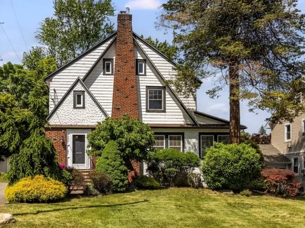 61 Luddington Rd, West Orange Twp., NJ 07052