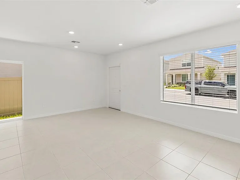 10624 Sage Canyon Dr — Photo 6