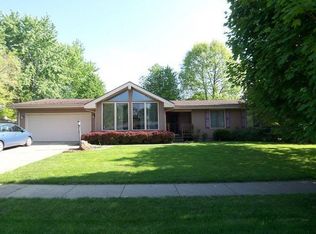 2405 Edward St, Urbana, IL 61802