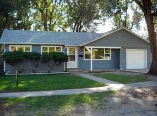 1711 Holmes Dr, Colorado Springs, CO 80909