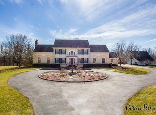 2100 Woodley Creek Ct NW, Comstock Park, MI 49321