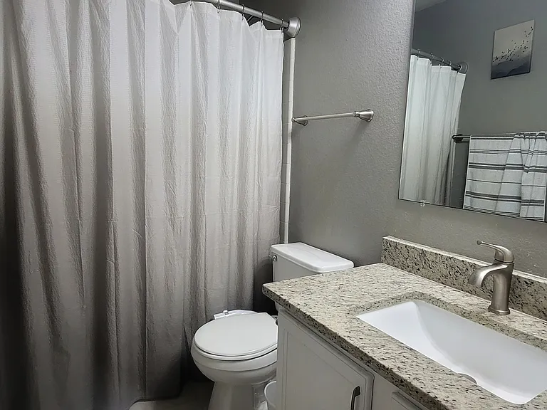 8709 Dittmar Oaks Dr — Photo 10