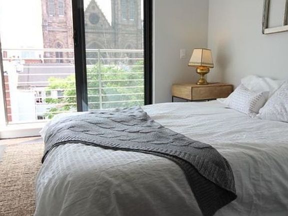 4th image of 167 Graham Ave #3T