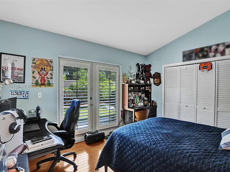 1534 Palancia Ave — Photo 43