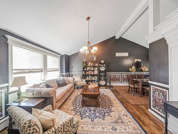 5th image of 17 Rolling Hills Drive