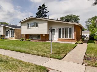 3620 Hawthorne St, Franklin Park, IL