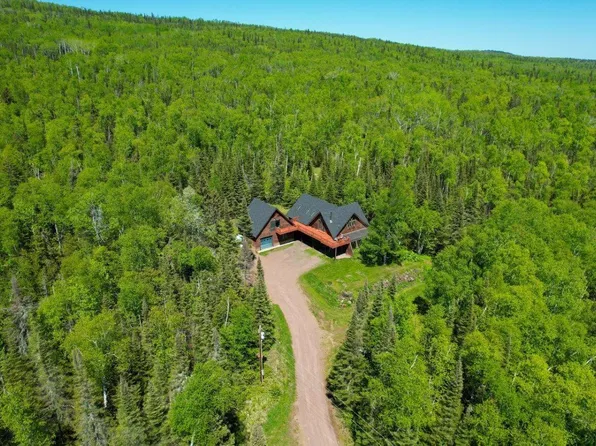 1010 7th Ave E, Grand Marais, MN 55604