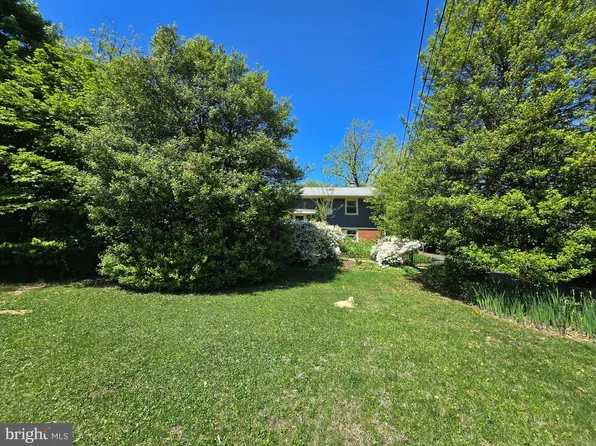 1608 Chain Bridge Rd, Mc Lean, VA 22101