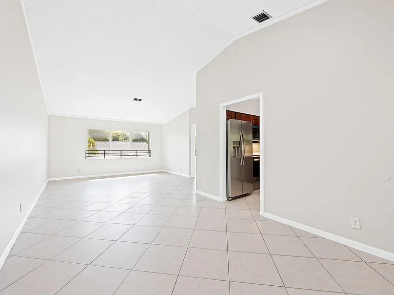 2981 NW 92nd Ave — Photo 3
