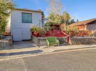 2220 Monterey Ave, Martinez, CA 94553