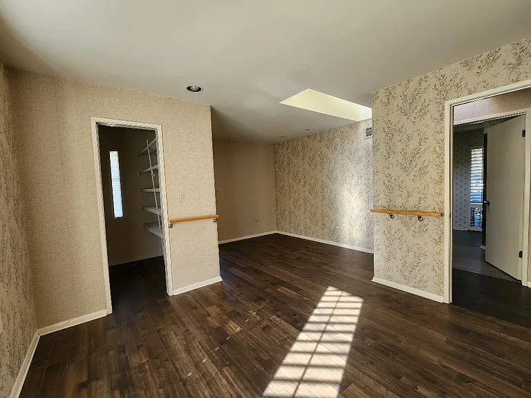 8410 Hawkins Creamery Rd — Photo 21