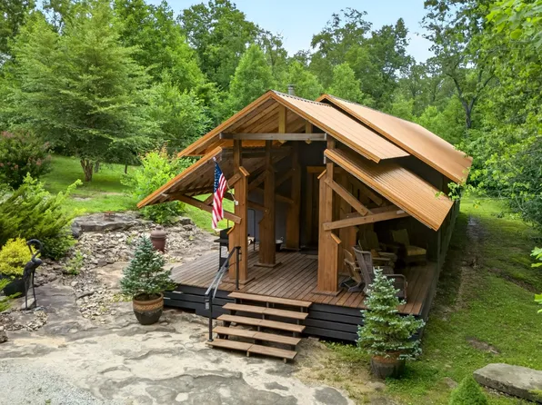 337 Monteagle Falls Rd, Monteagle, TN 37356