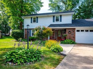 3915 Somerset Dr, Anderson, IN 46012