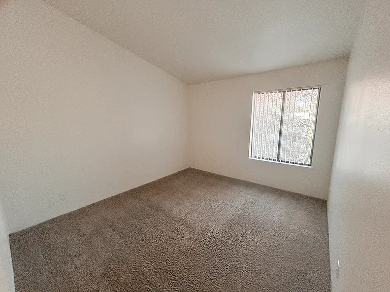 Stone Creek Apartments Beaverton — Photo 118
