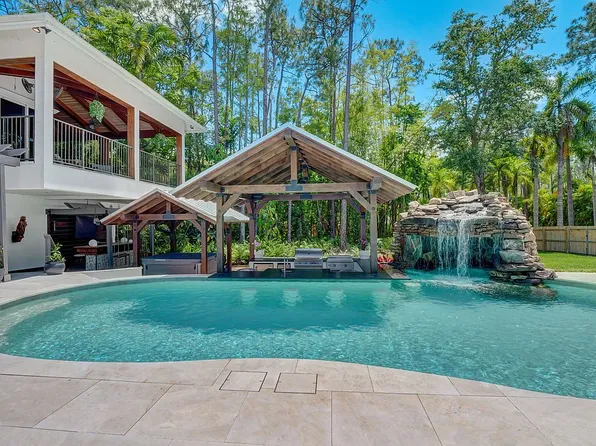 6370 Hunters Rd, Naples, FL 34109