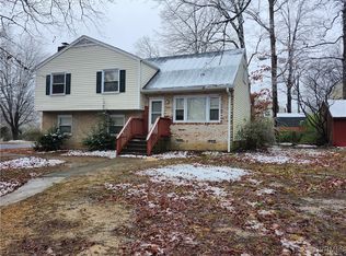 6024 Meadowburm Dr, North Chesterfield, VA 23234