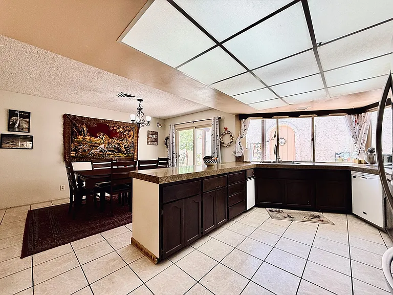 2212 Plaza Del Prado — Photo 25