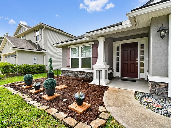 5th image of 2790 BLUFF ESTATE Way