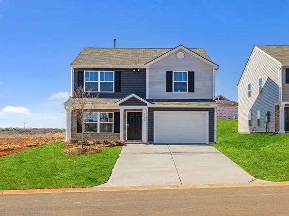 3010 Hunters Brook Dr, Boiling Springs, SC 29316