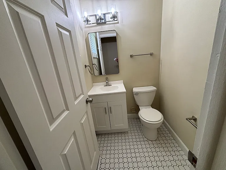 3912 La Rosa Dr — Photo 13