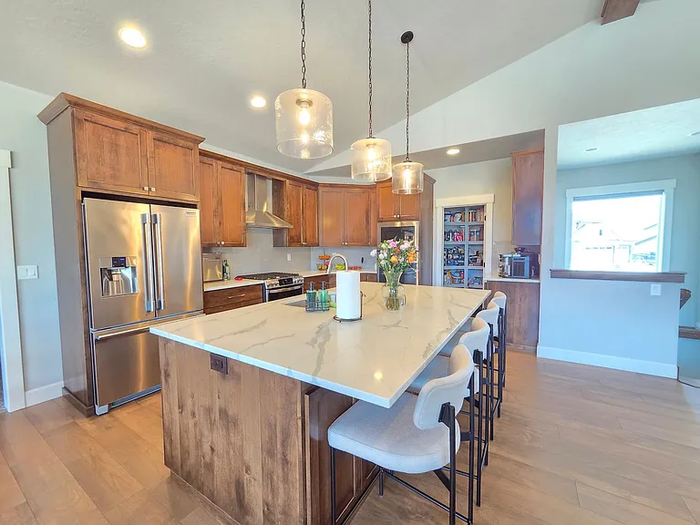 4219 S Bernson Ct — Photo 6