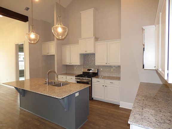 4th image of 117 Golden Cypress Dr