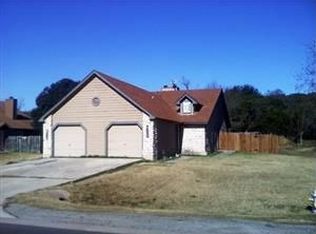 427 Sailmaster St APT B, Lakeway, TX 78734