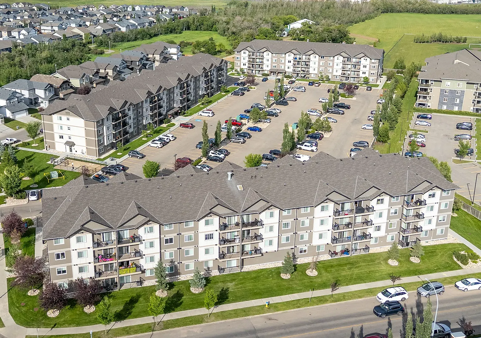 Greenview — Photo 1