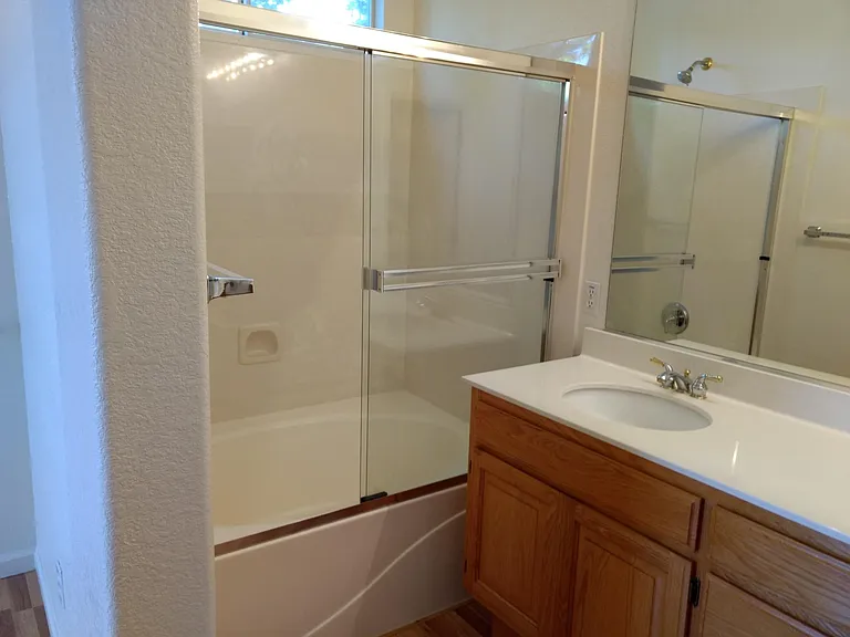 7964 Robinson Dr — Photo 9
