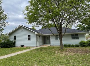 325 Main St, Mc Farland, KS 66501