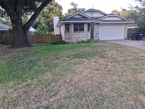 3303 Dallis Dr Photo 1
