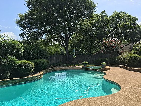 3rd image of 1345 Green Hills Ct