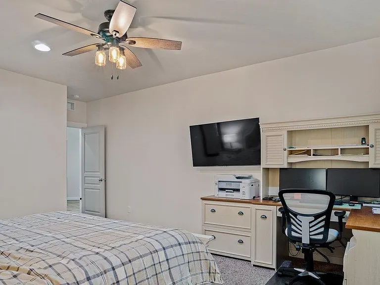 5116 Dynasty Ave — Photo 17