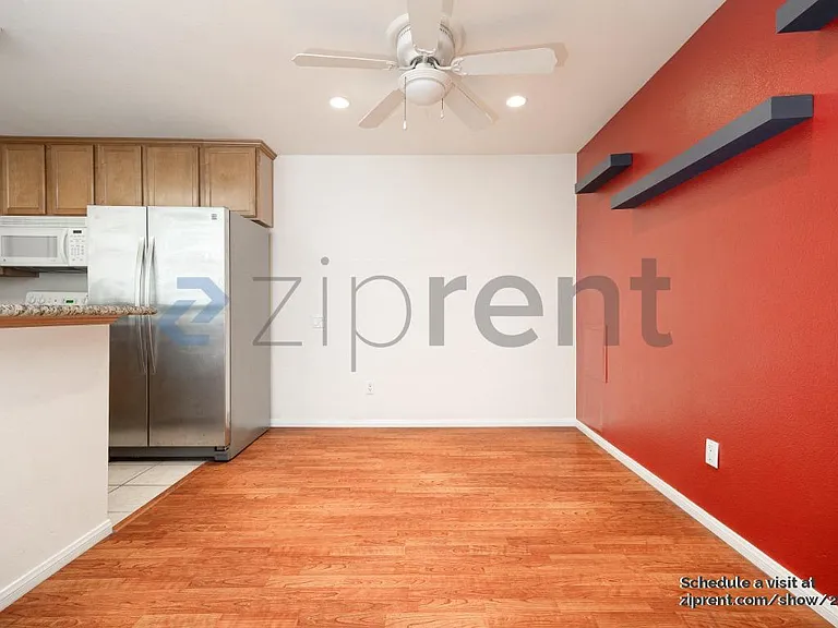 3454 Castle Glen Dr #226 — Photo 7